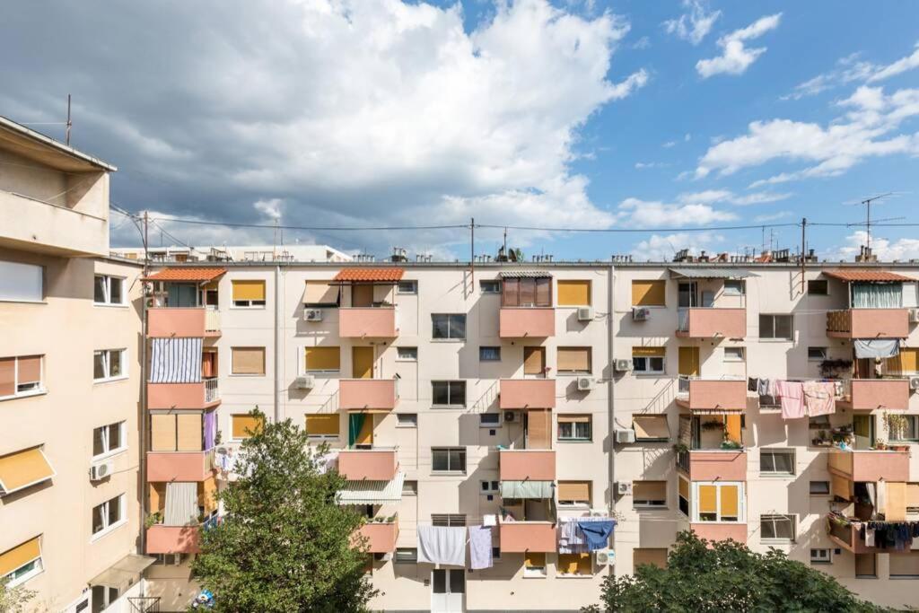 Banana Split Youth Apartment Zewnętrze zdjęcie